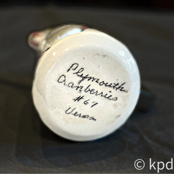 16 Oz. Vintage Handpainted “Plymouth Cranberries” No. 67 Pitcher - Picture 5 of 6